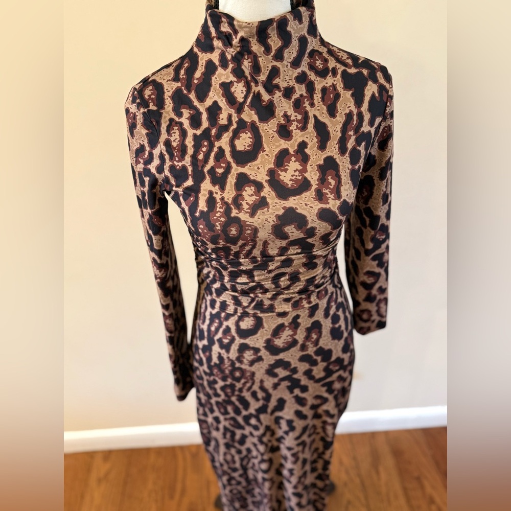 Womans Leopard Print Long Sleeve Dress - Picture 2 of 6